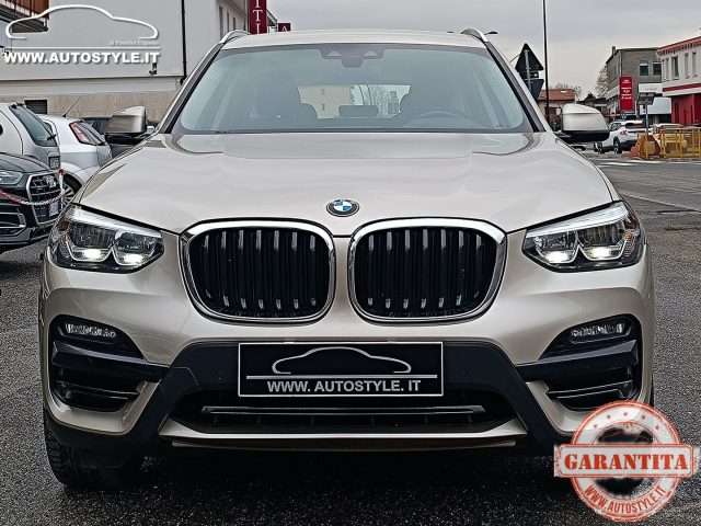BMW X3 usata, con Fari Xenon