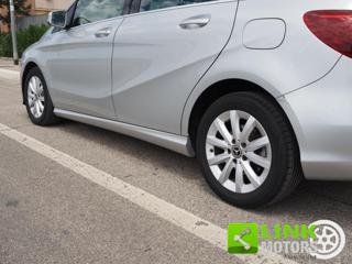 MERCEDES-BENZ B 180 usata, con Chiusura centralizzata telecomandata