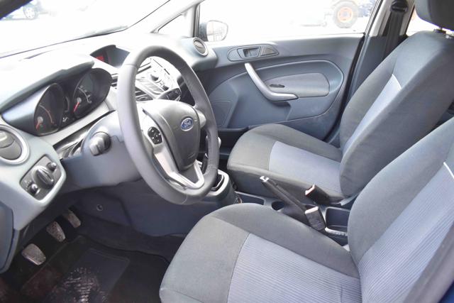FORD Fiesta usata, con ESP