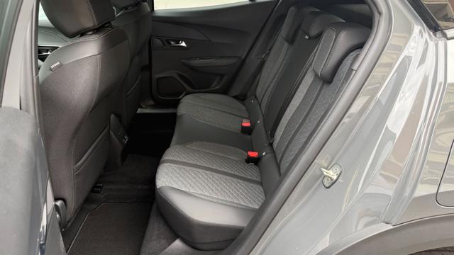PEUGEOT 2008 usata, con Interni in pelle