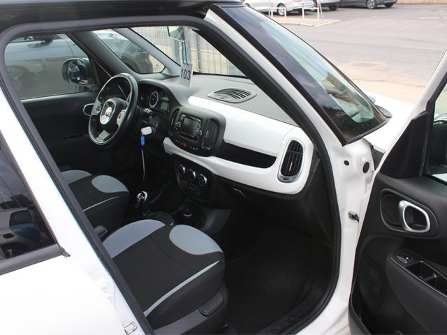 FIAT 500L usata, con Climatizzatore