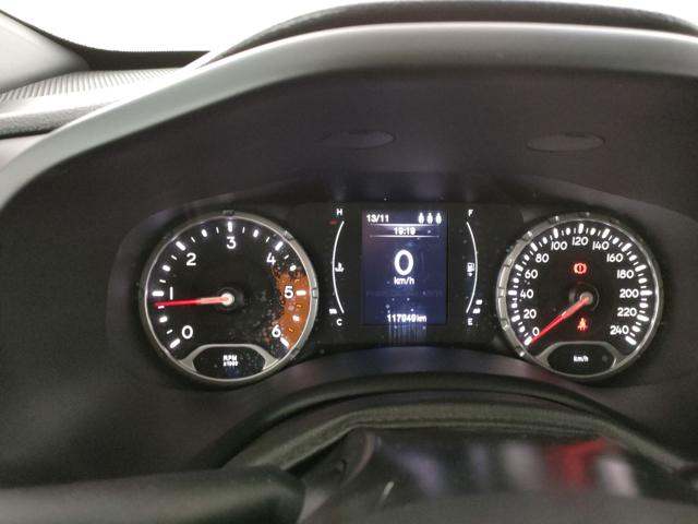 JEEP Renegade usata, con USB