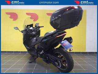YAMAHA T-Max 560 usata 3