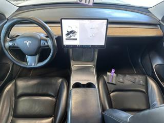 TESLA Model 3 usata, con Interni in pelle