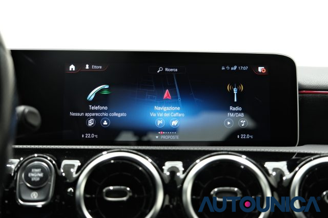 MERCEDES-BENZ A 180 usata, con Volante multifunzione