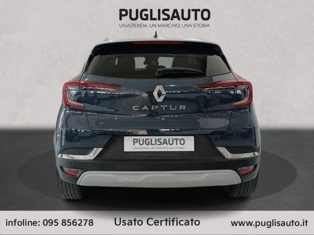 RENAULT Captur usata, con Autoradio
