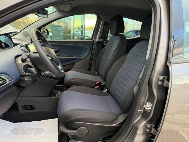 LANCIA Ypsilon usata, con Volante in pelle