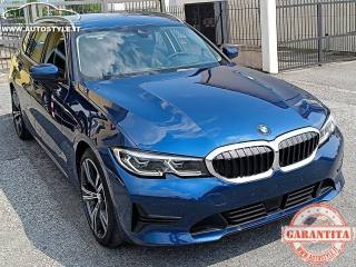 BMW 320 usata, con Fari LED