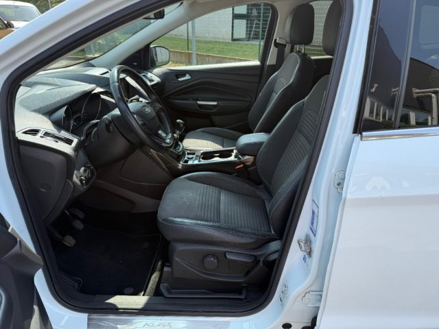 FORD Kuga usata, con Controllo automatico clima