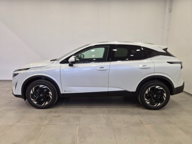 NISSAN Qashqai usata, con Monitoraggio pressione pneumatici