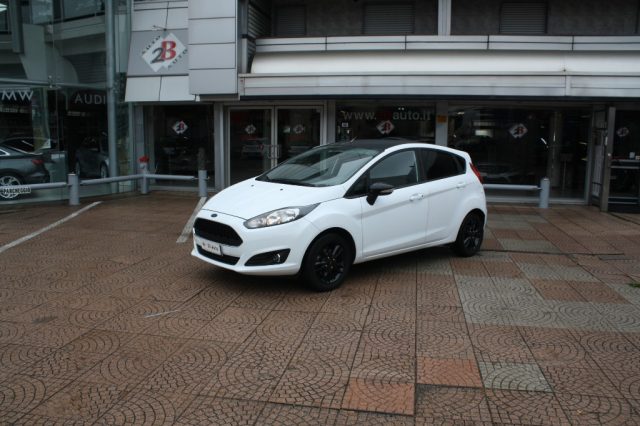 FORD Fiesta usata, con ABS