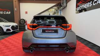 TOYOTA Yaris usata, con Controllo automatico clima