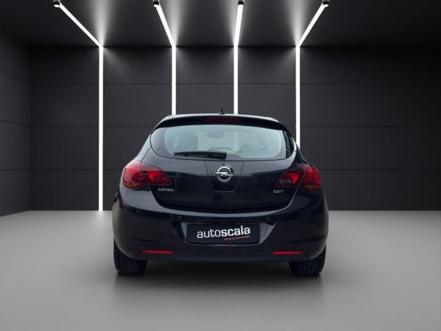 OPEL Astra usata, con Airbag Passeggero