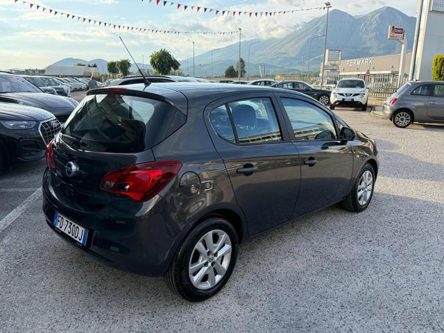 OPEL Corsa usata, con Autoradio