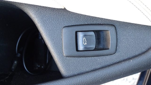 BMW 530 usata, con Sistema di parcheggio automatico