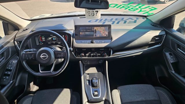 NISSAN Qashqai usata, con Fari LED