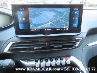 PEUGEOT 3008 usata, con Volante in pelle
