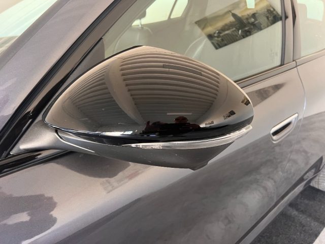 MASERATI Grecale usata, con Interni in pelle