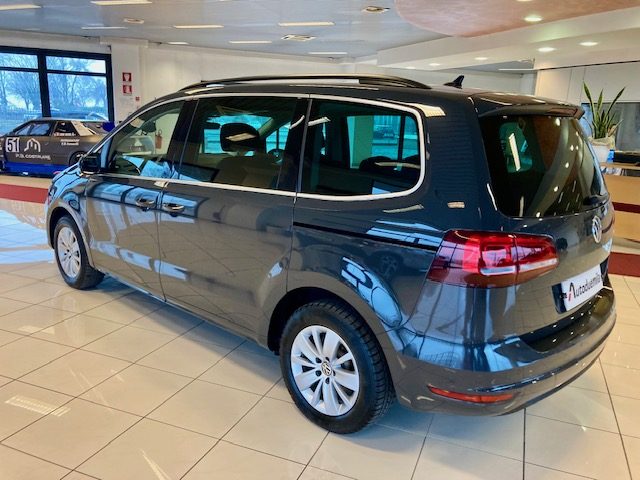 VOLKSWAGEN Sharan usata, con Antifurto