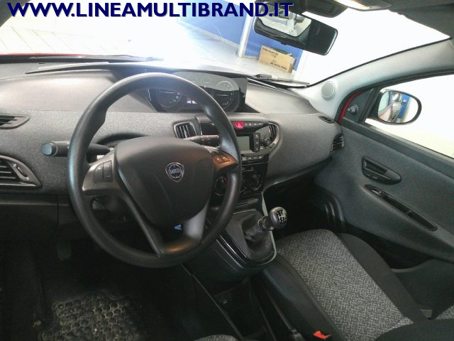 LANCIA Ypsilon usata, con Controllo trazione