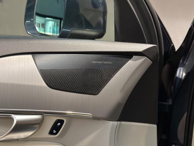 VOLVO XC90 usata, con USB