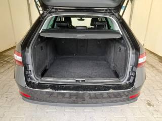 SKODA Superb usata, con Touch screen