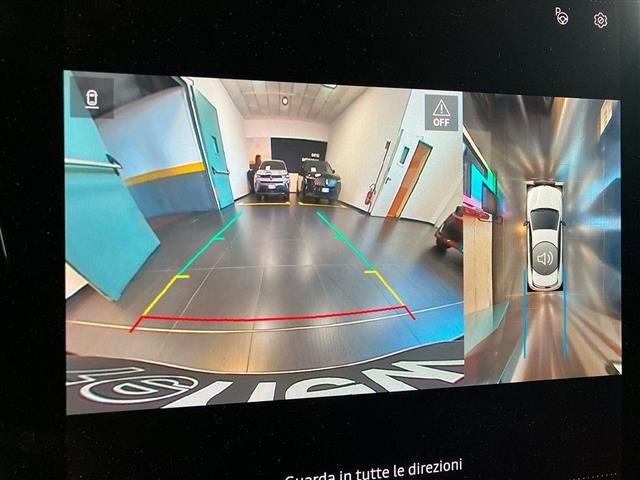 RENAULT Megane usata, con USB