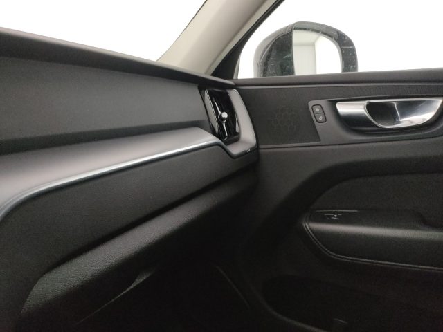 VOLVO XC60 usata, con Sistema di navigazione