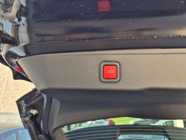 JEEP Avenger usata, con Park Distance Control