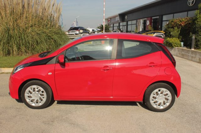 TOYOTA Aygo usata, con Autoradio