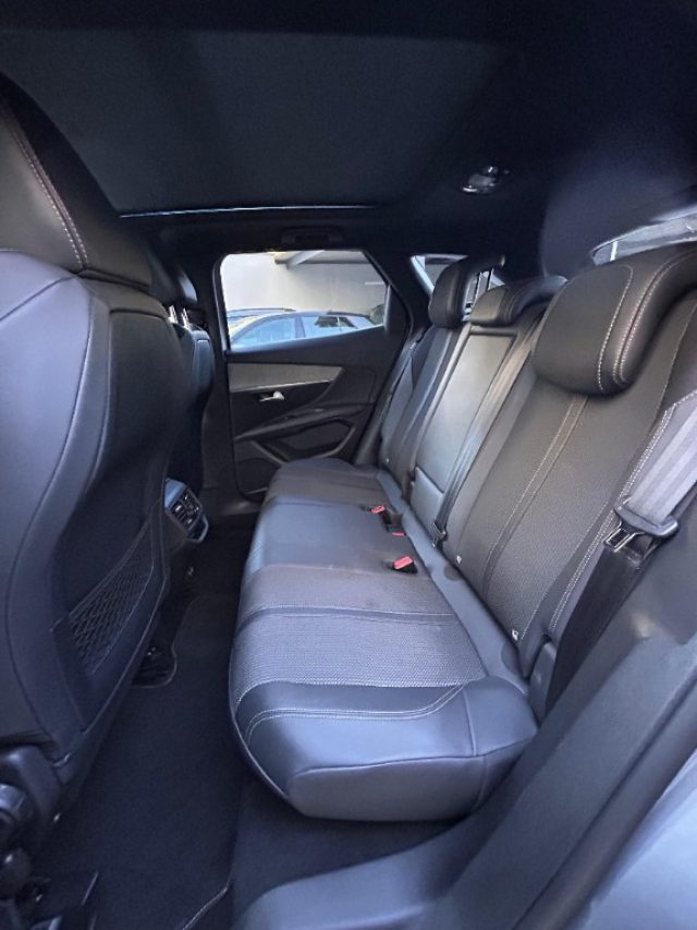 PEUGEOT 3008 usata, con Controllo automatico clima