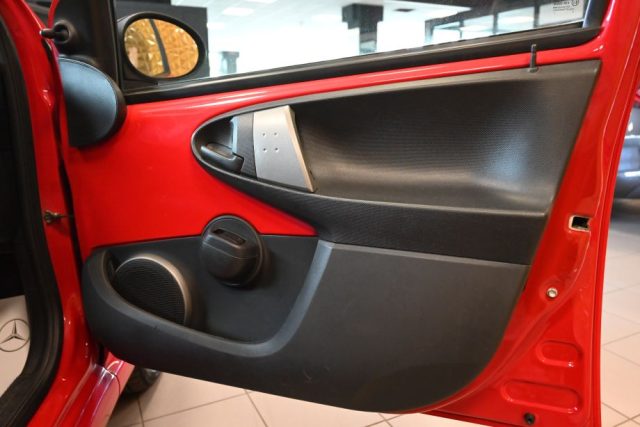 TOYOTA Aygo usata 128