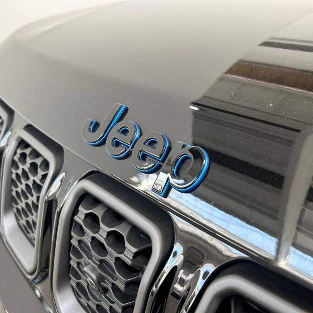 JEEP Compass usata, con Autoradio digitale