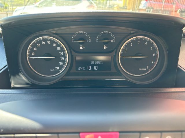 LANCIA Ypsilon usata, con ESP