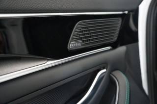 BYD Seal usata, con Sedile posteriore sdoppiato