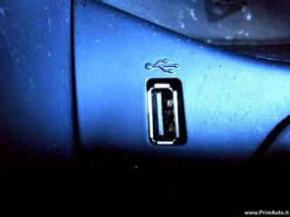 FORD Fiesta usata, con USB