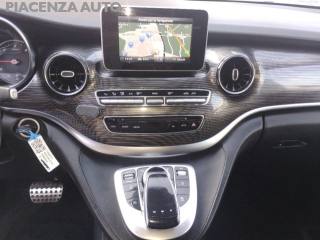 MERCEDES-BENZ V 220 usata, con Cruise Control