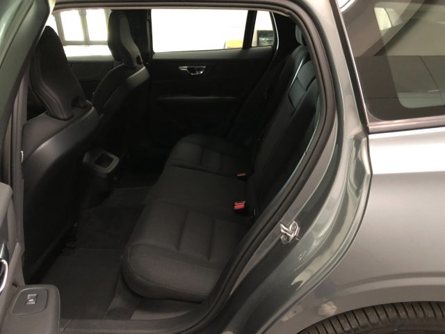 VOLVO V60 usata, con Sensori di parcheggio posteriori