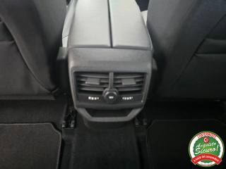 PEUGEOT 3008 usata, con Fari LED