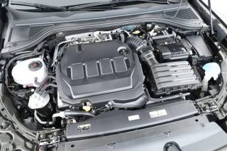 VOLKSWAGEN Passat Variant usata, con Sedili riscaldati