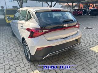 HYUNDAI i20 usata, con Airbag laterali