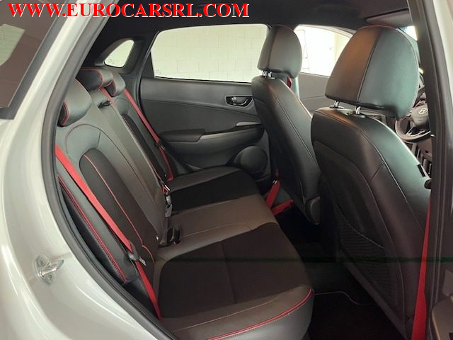 HYUNDAI Kona usata, con Bluetooth