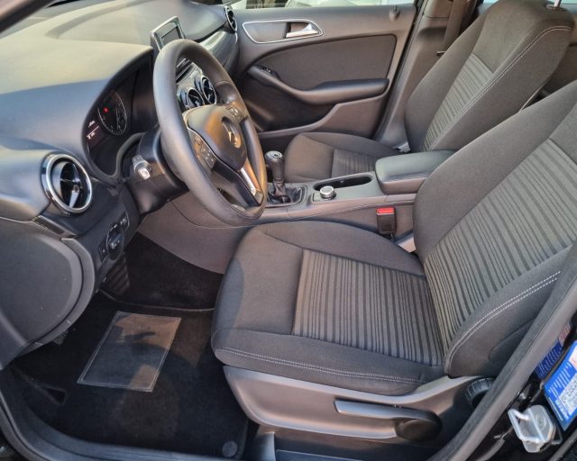 MERCEDES-BENZ B 180 usata, con Controllo trazione
