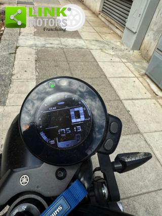 YAMAHA XSR 700 usata 16