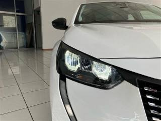 PEUGEOT 208 usata 6