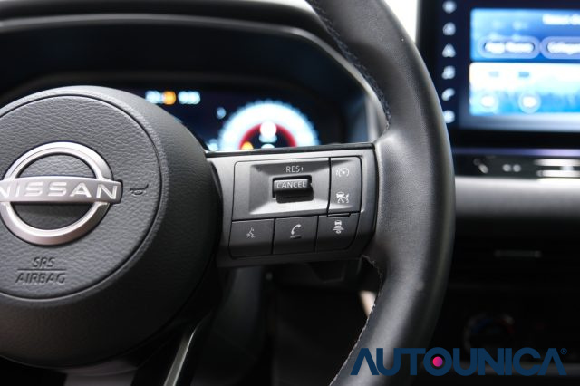 NISSAN Qashqai usata, con USB
