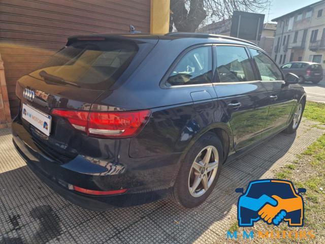 AUDI A4 usata, con Airbag Passeggero