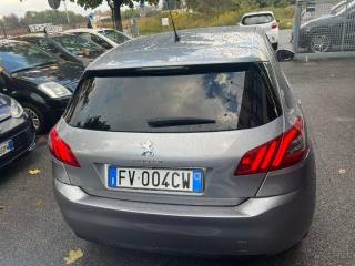 PEUGEOT 308 usata, con Boardcomputer