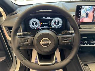 NISSAN Qashqai usata, con Controllo automatico clima
