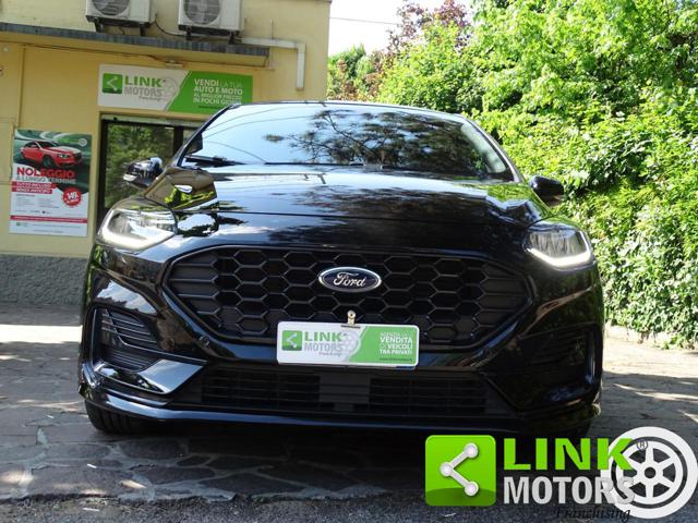 FORD Fiesta usata, con Sedile posteriore sdoppiato